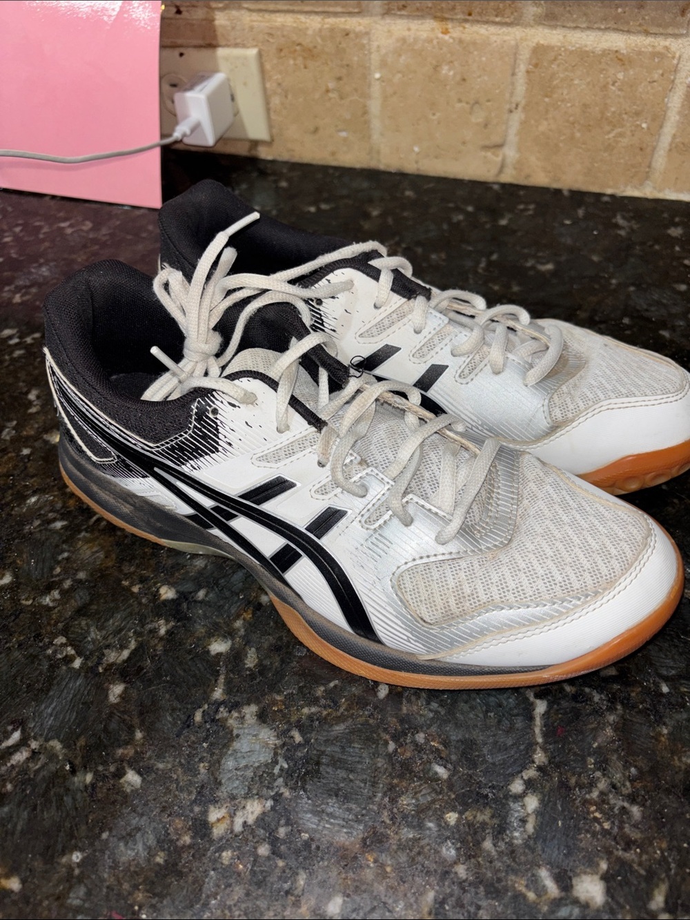 ASICS Gel Rocket 9 sneakers size  9.5